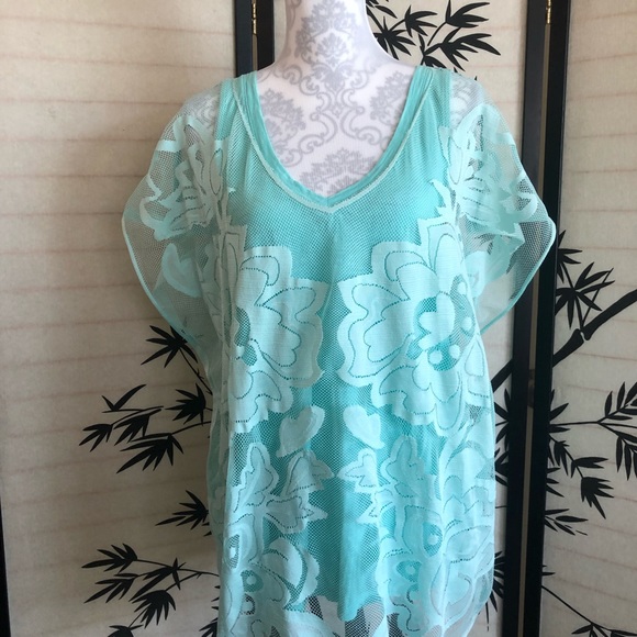 Other - Merona Tank Top with Swimsuit Coverup Size L